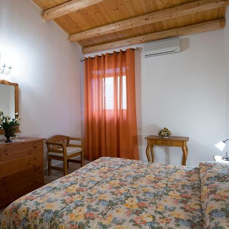 Agriturismo Borgo Degli Ulivi Canicattini Bagni Ngoại thất bức ảnh