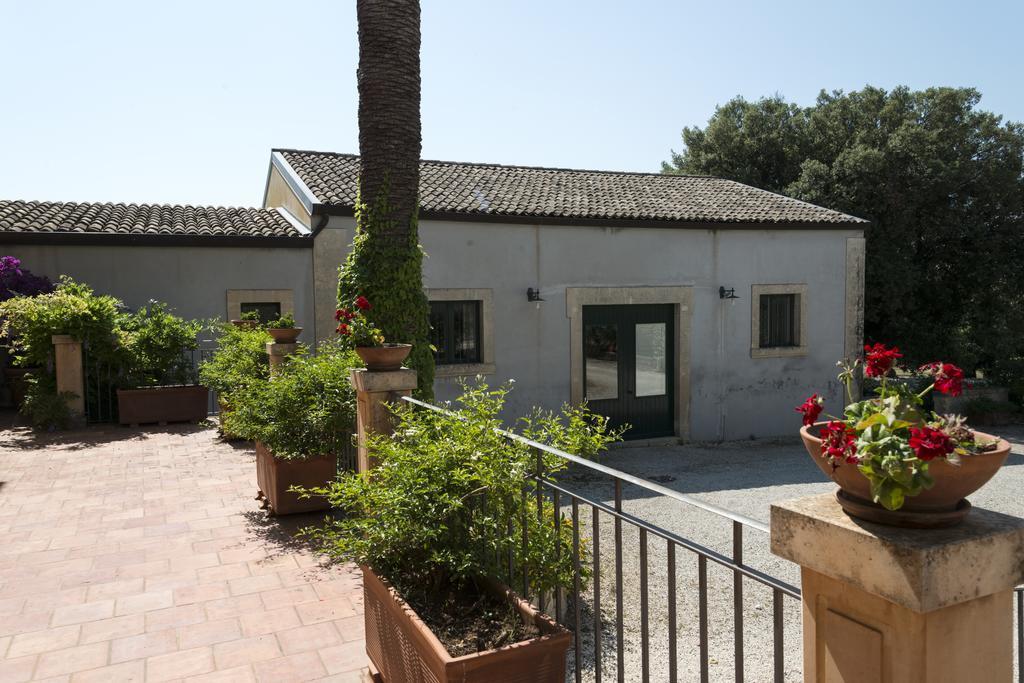 Agriturismo Borgo Degli Ulivi Canicattini Bagni Ngoại thất bức ảnh